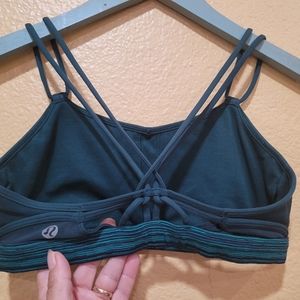 Lululemon sport bra